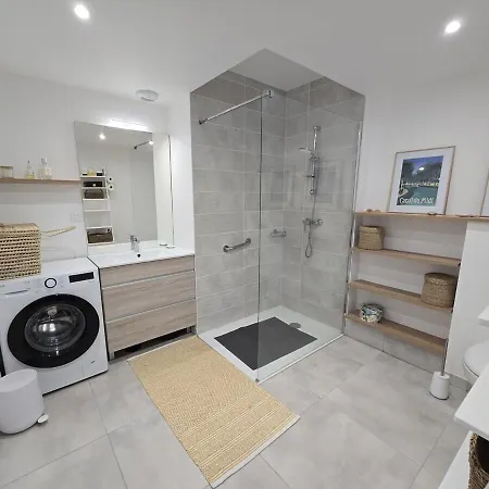 Millesime 5202 : Belle Vue Proche Du Port, Elegant Avec Parking Apartmán *